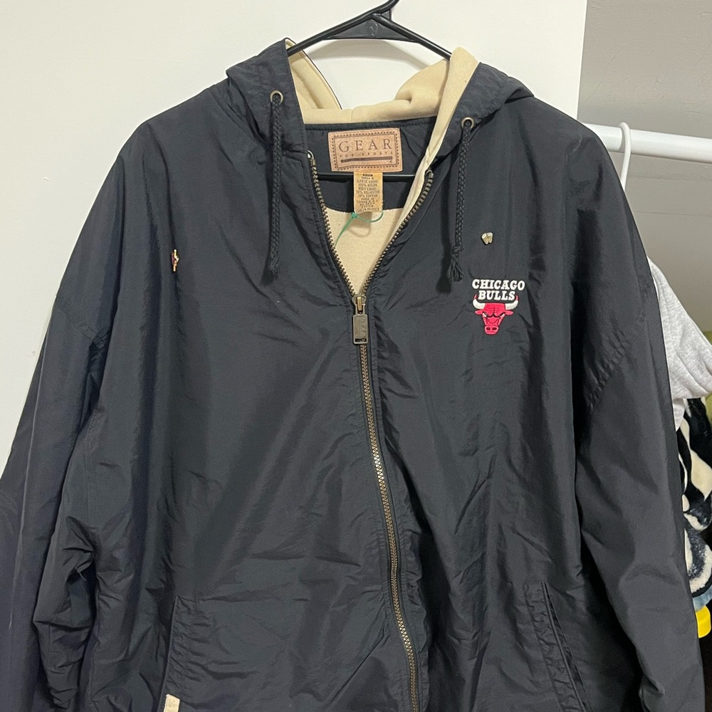 Gear For Sports Black Windbreaker with Chicago Bulls Logo